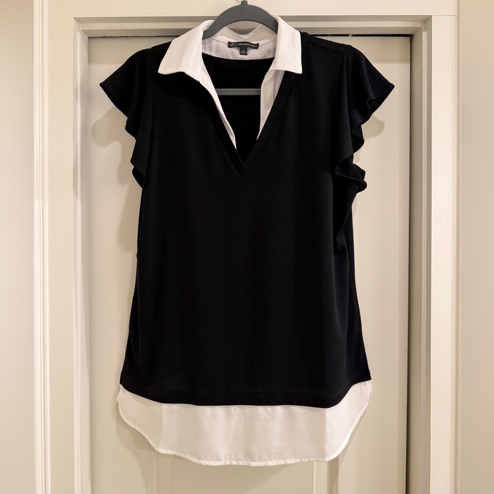 Adrianna Papell Black and White V-Neck Blouse